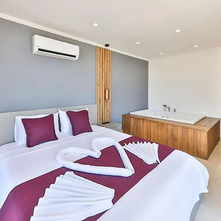 3 Bedroom Luxury Villa, Private Pool, Near Kalkan Villa Kaş